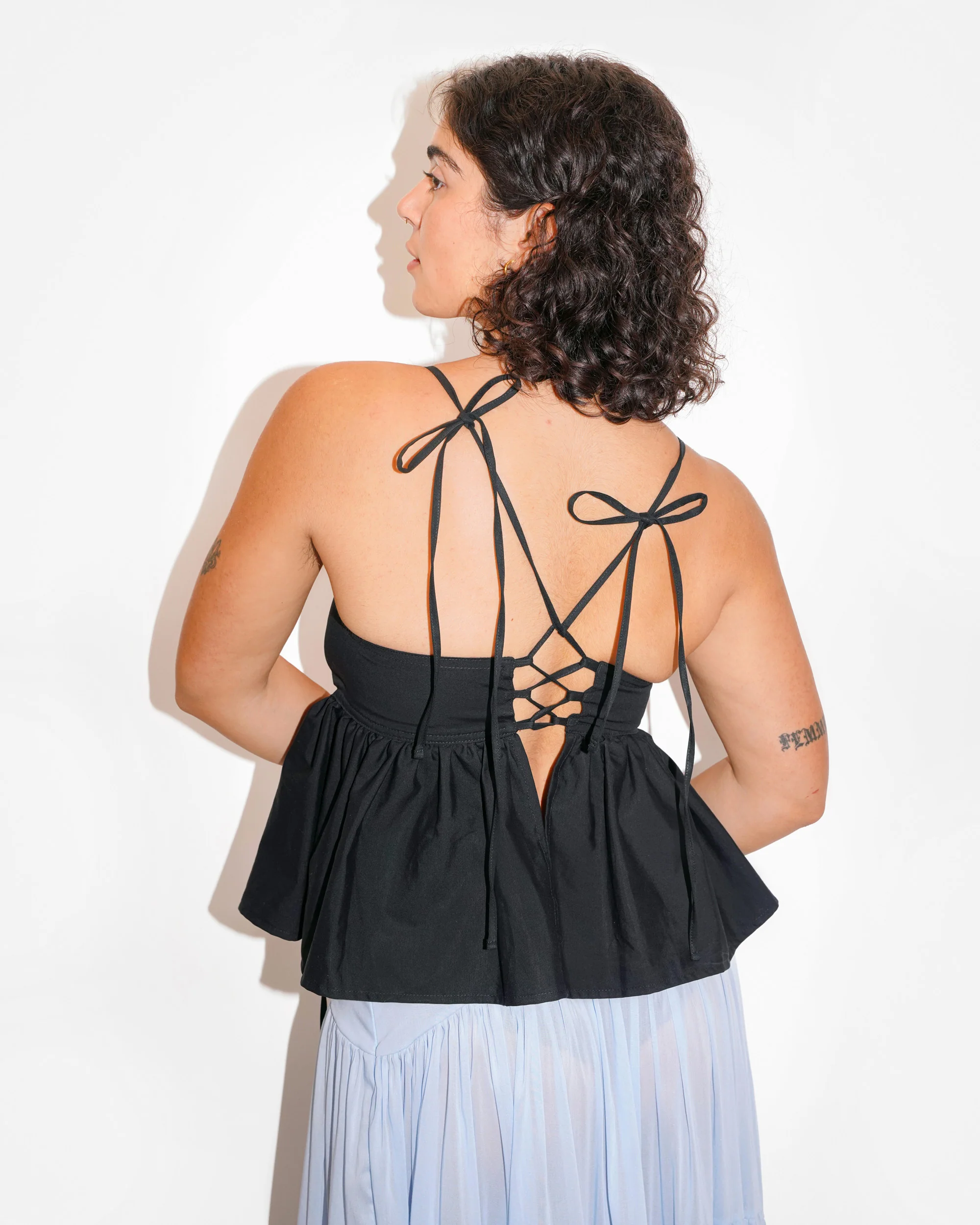BUTTERFLY BLOUSE IN CHARCOAL - Image 3