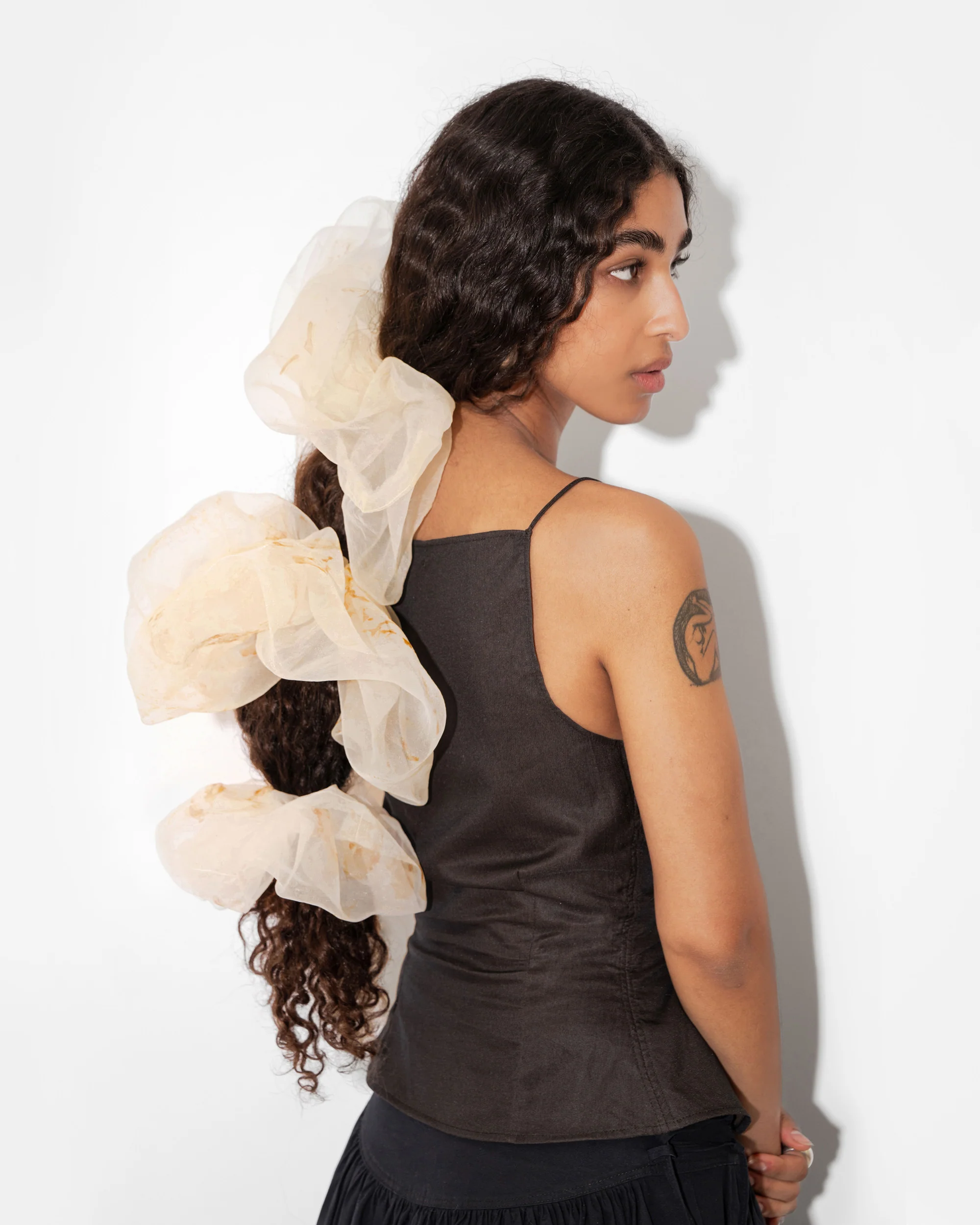 LUMINOUS SCRUNCHIE - Image 5