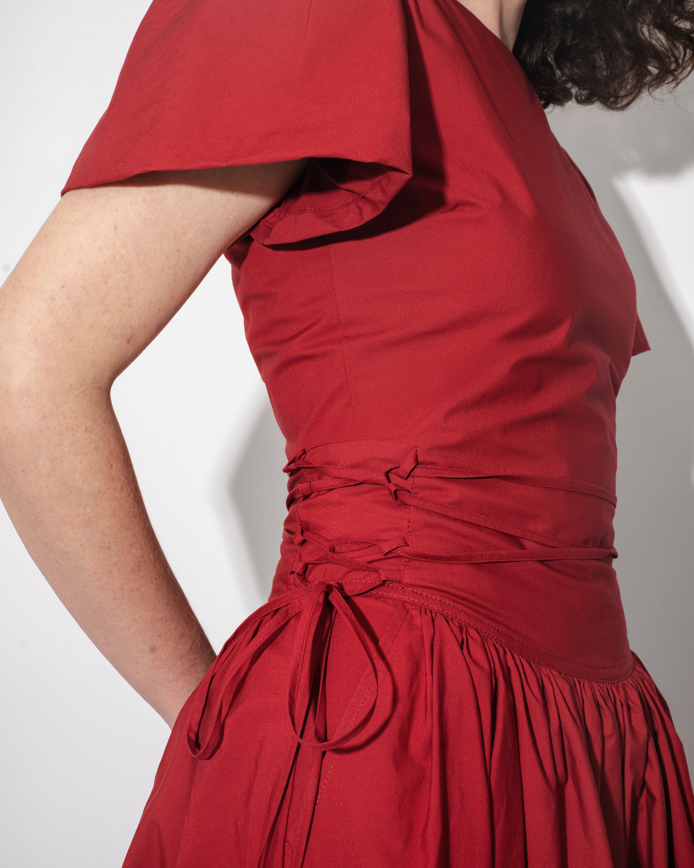 MONDAY DRESS IN GARNET - Image 3
