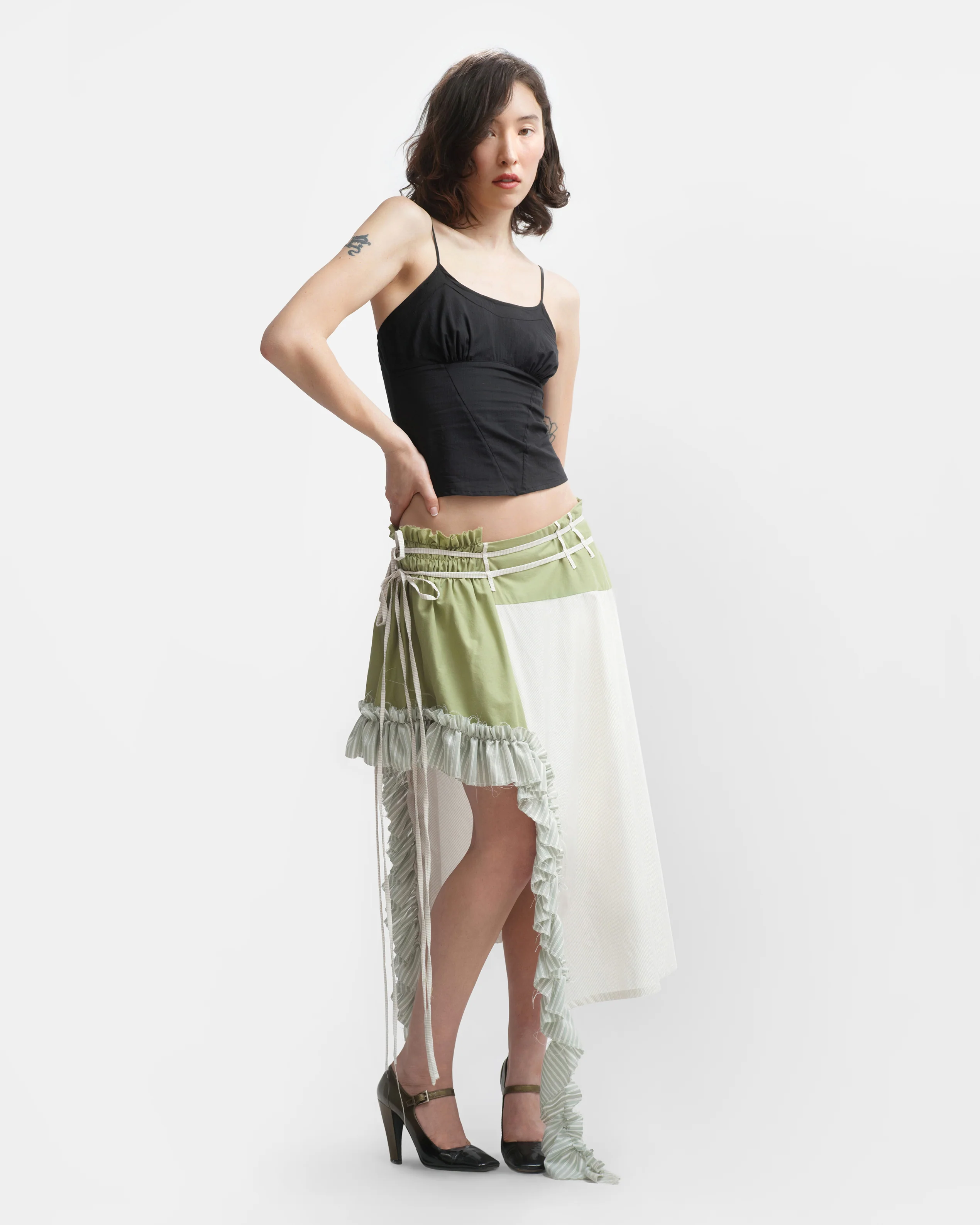 PEARL CAMISOLE IN CHARCOAL - Image 2