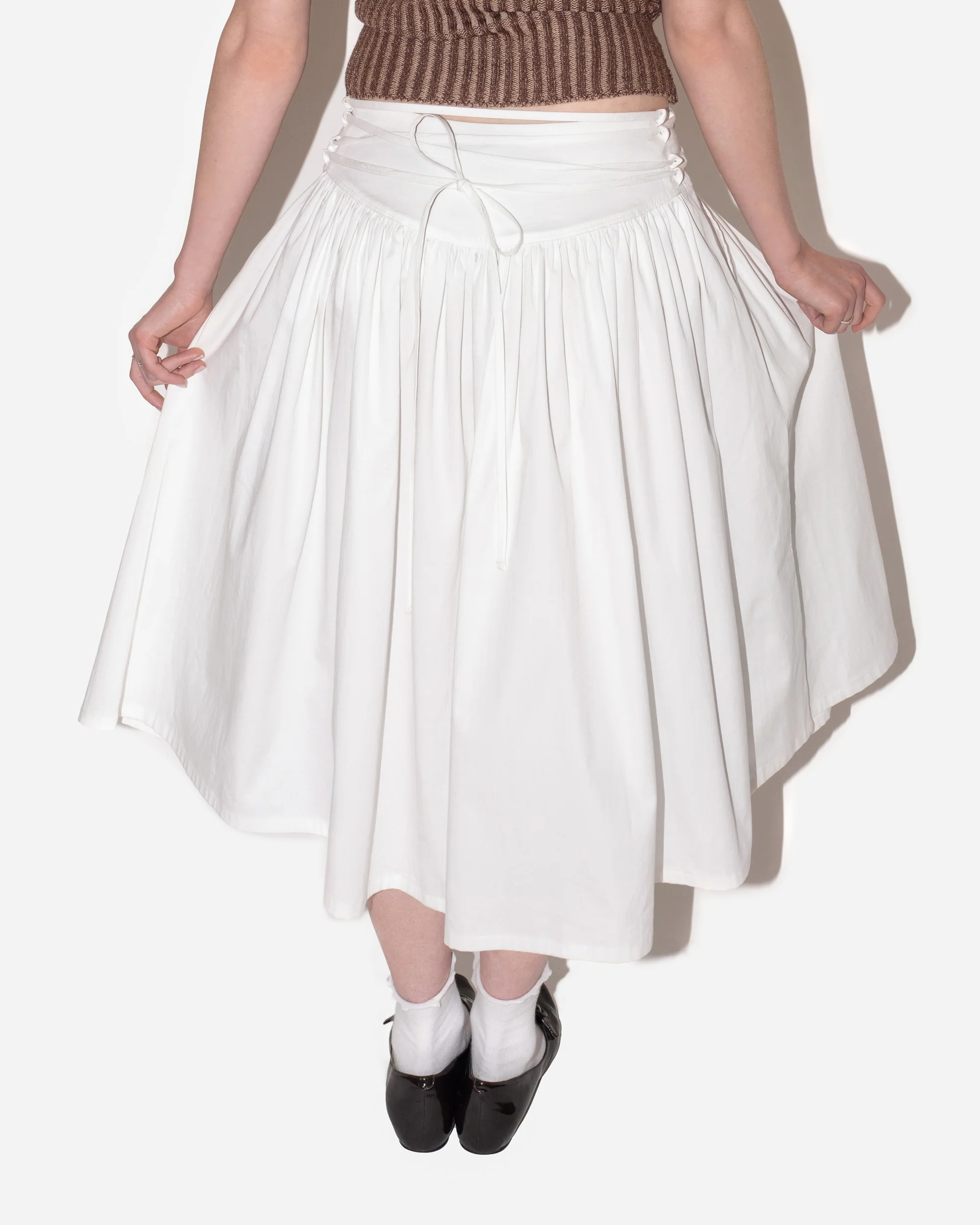 TWISTING VINES SKIRT IN LILY WHITE - Image 5